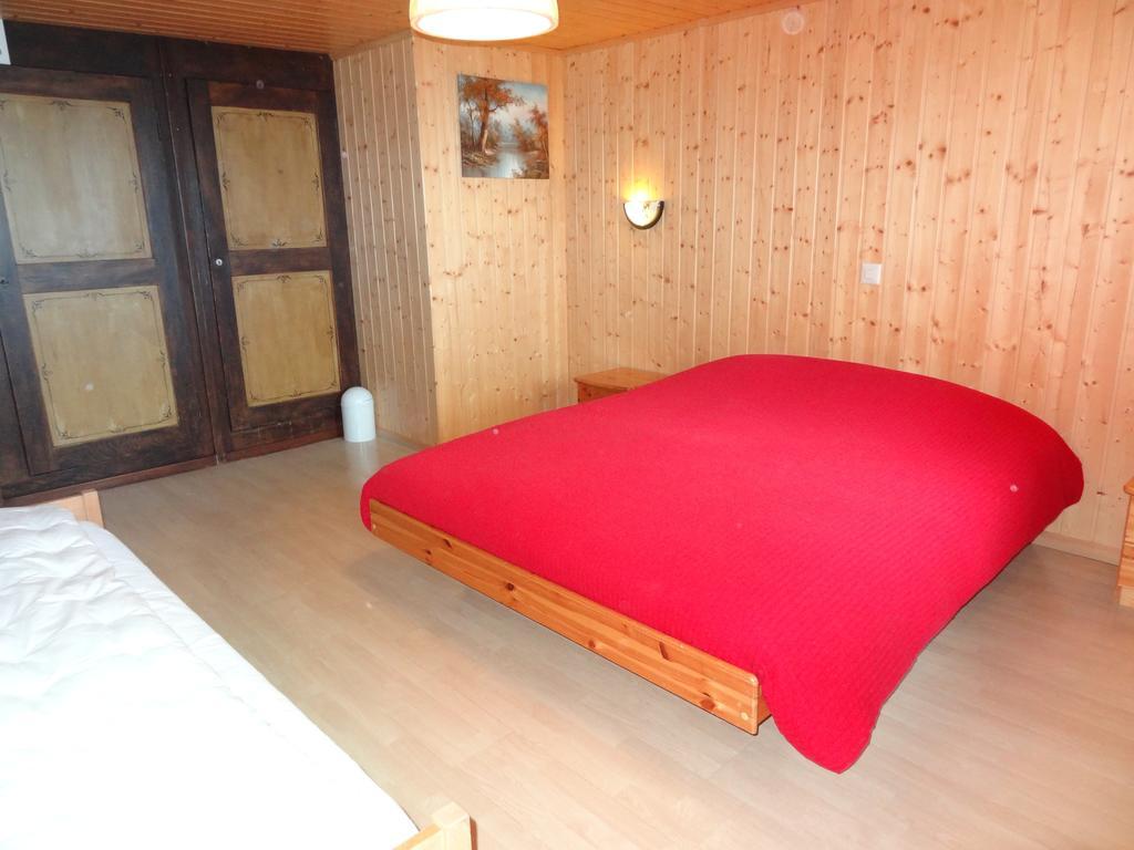 Bed and Breakfast Helvetia Troistorrents Zimmer foto